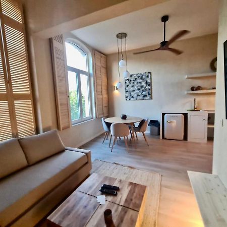 Junior luxe suite cityview Anvers Extérieur photo
