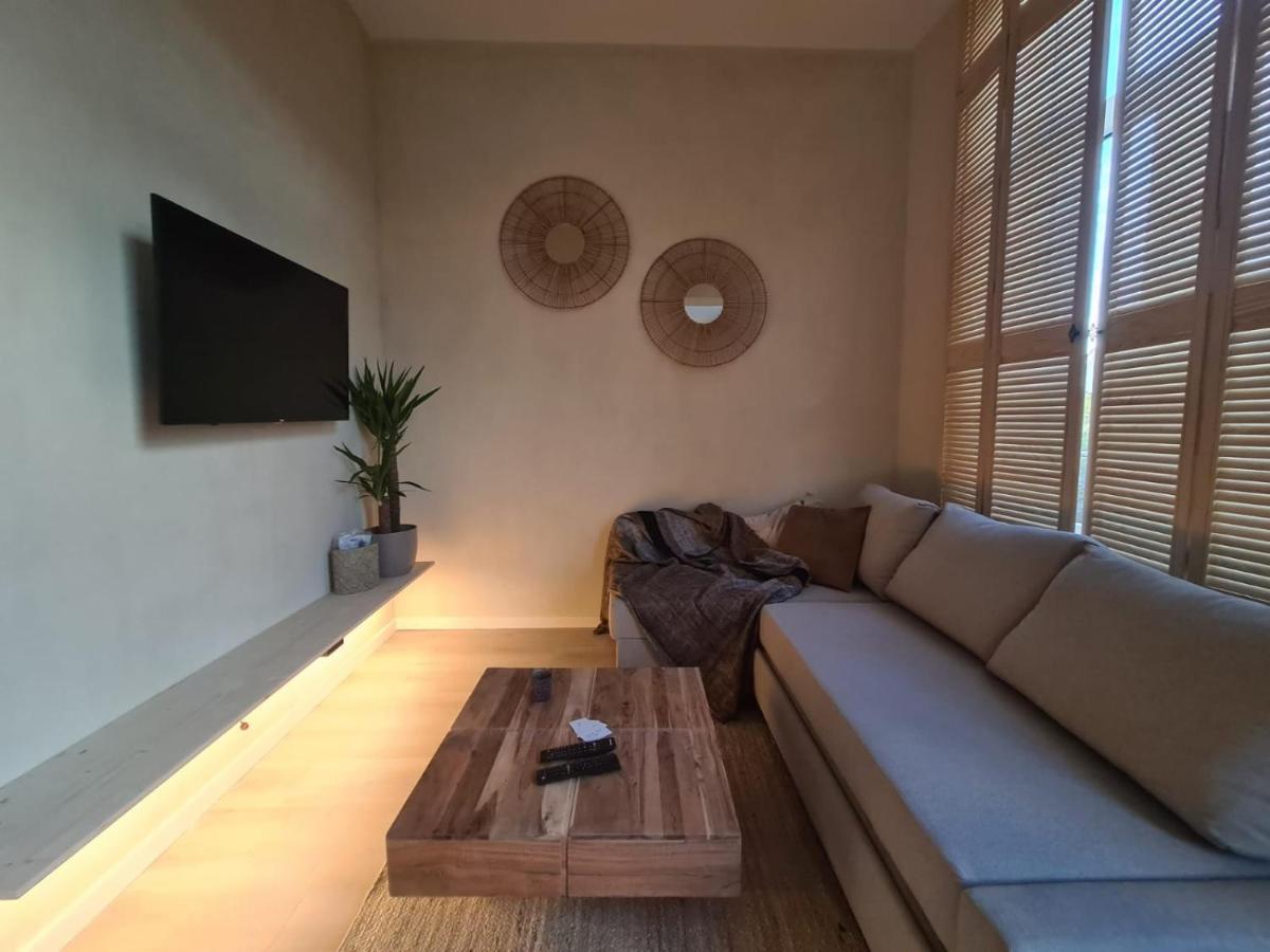 Junior luxe suite cityview Anvers Extérieur photo