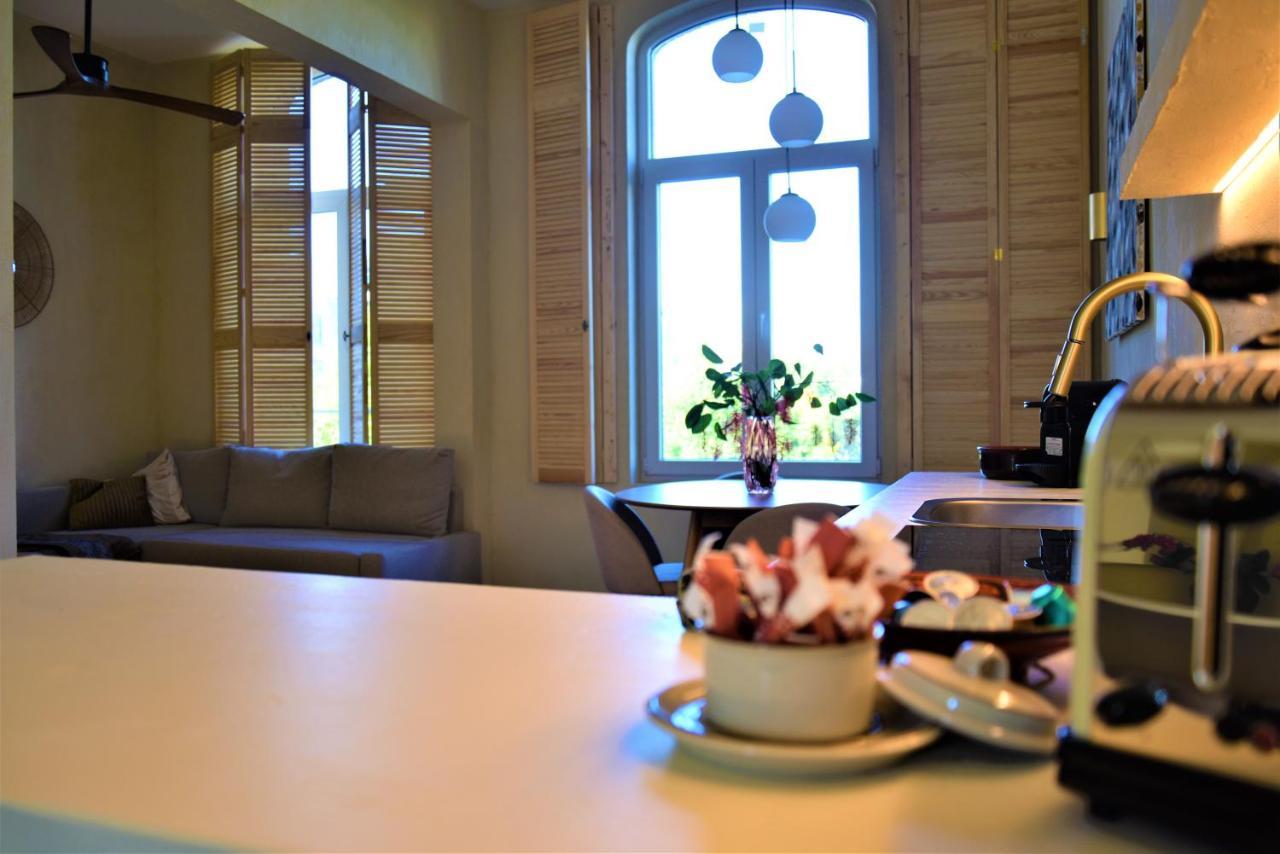 Junior luxe suite cityview Anvers Extérieur photo